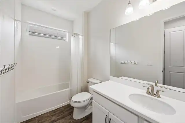 Listing Photo 35