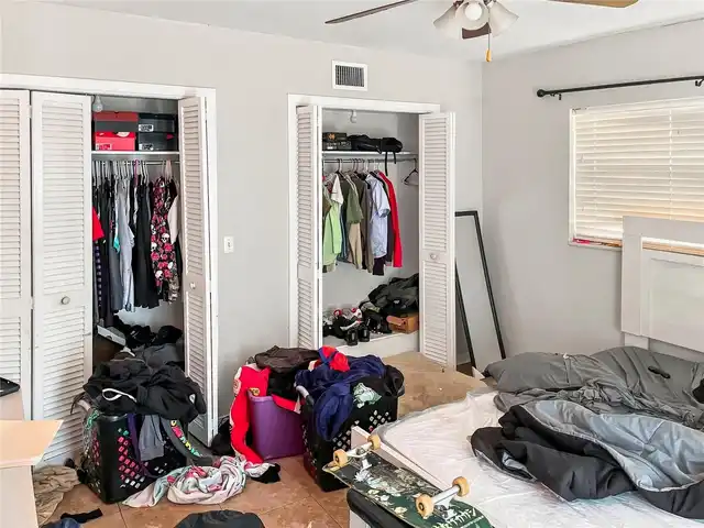 Listing Photo 12