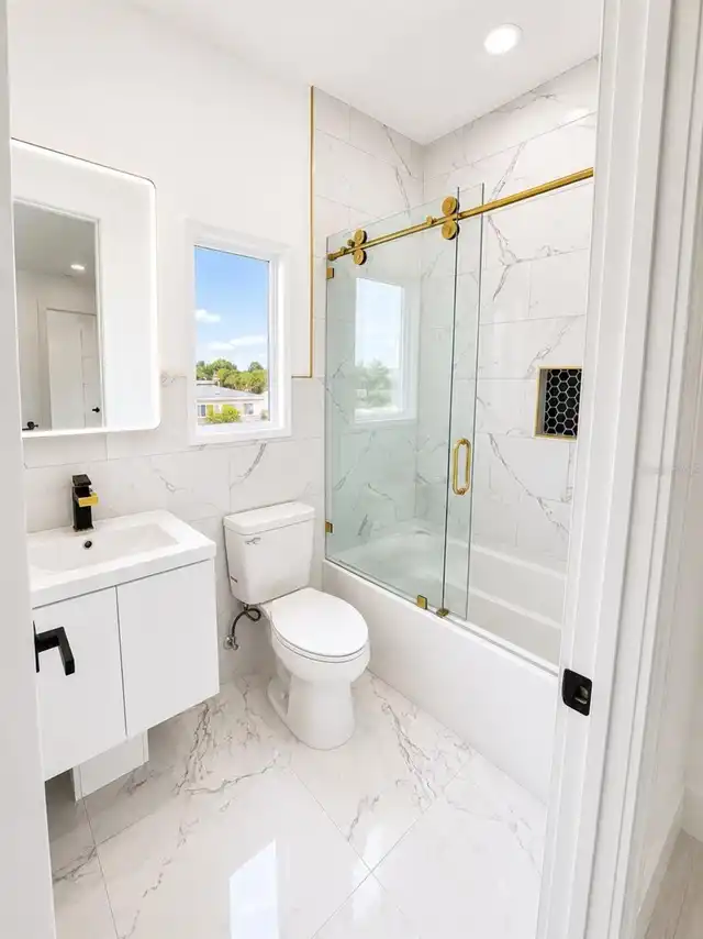 Listing Photo 17