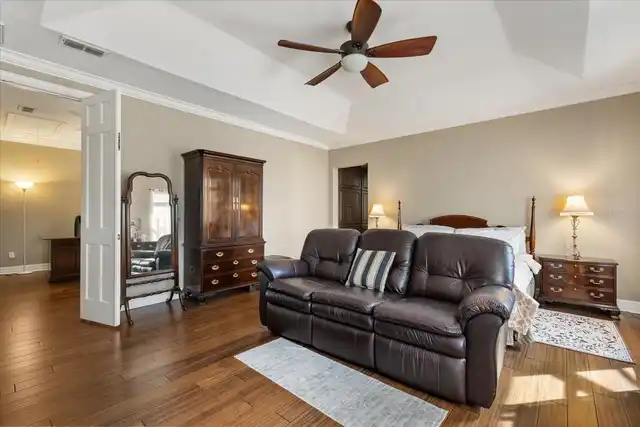 Listing Photo 33
