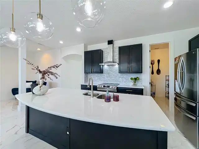 Listing Photo 16