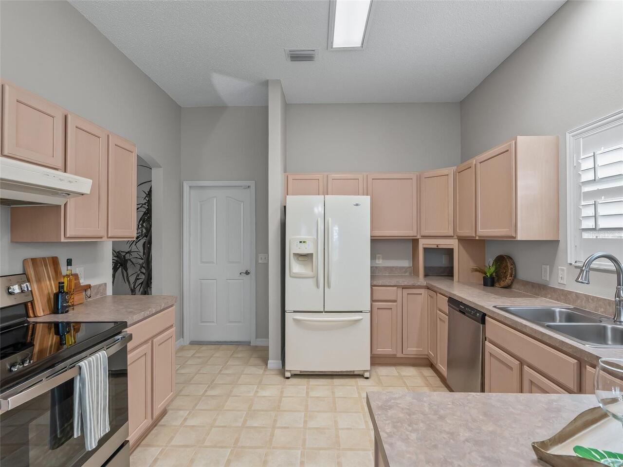 Listing Photo 22