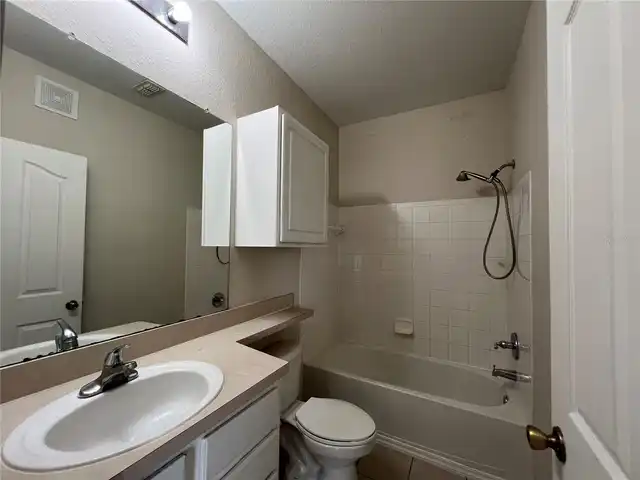 Listing Photo 16