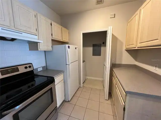 Listing Photo 7