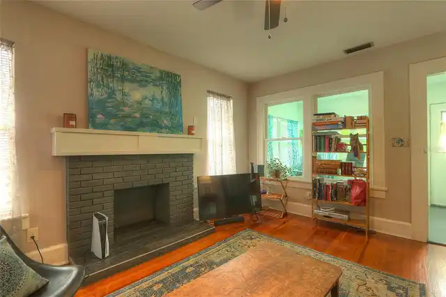 Listing Photo 8