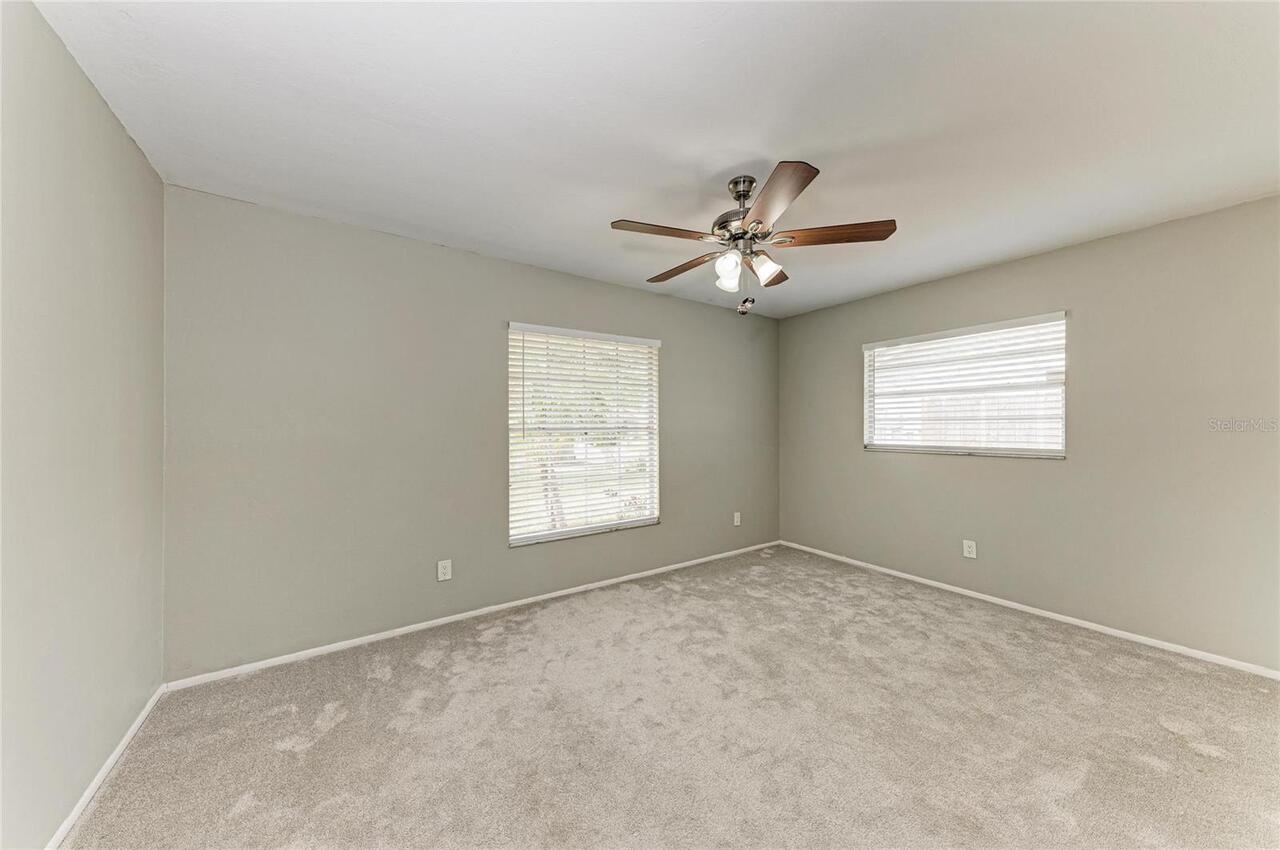 Listing Photo 28