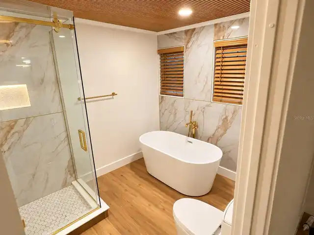 Listing Photo 22