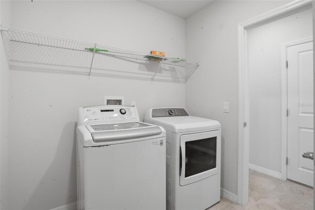 Listing Photo 11