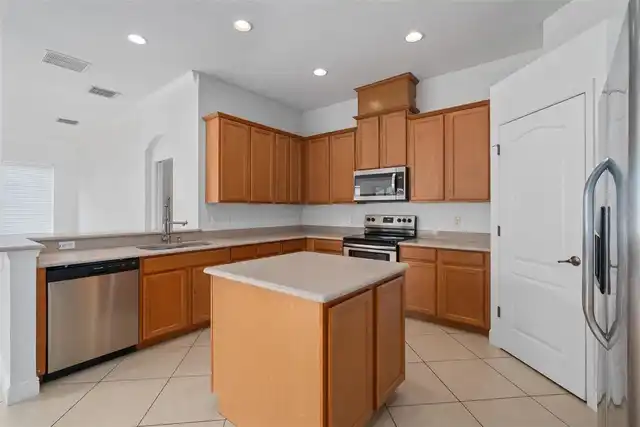 Listing Photo 17