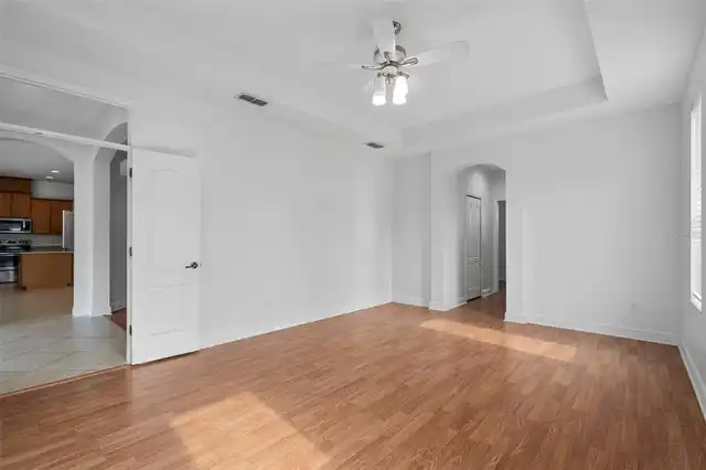 Listing Photo 28
