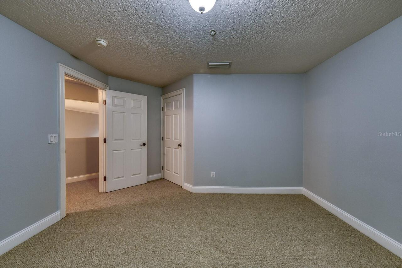 Listing Photo 33