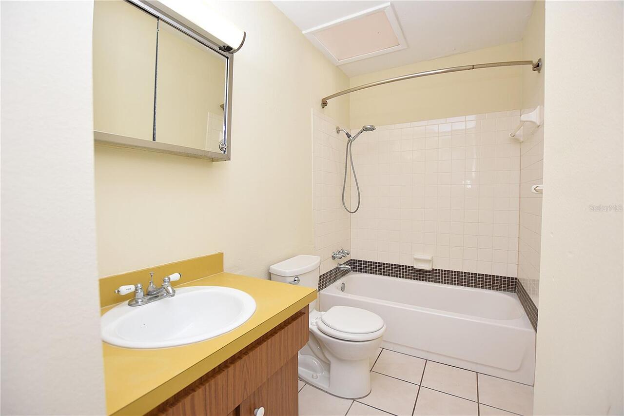 Listing Photo 23