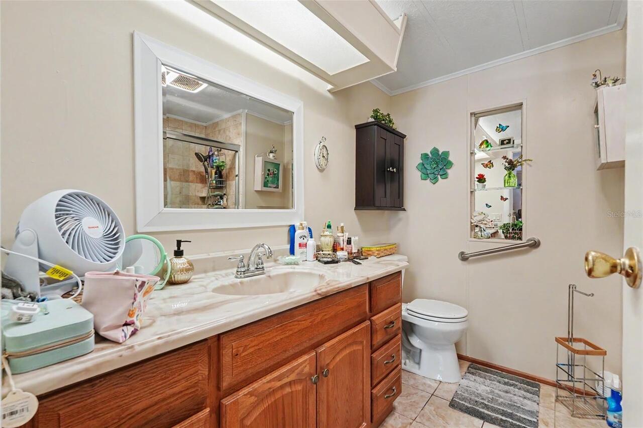 Listing Photo 17
