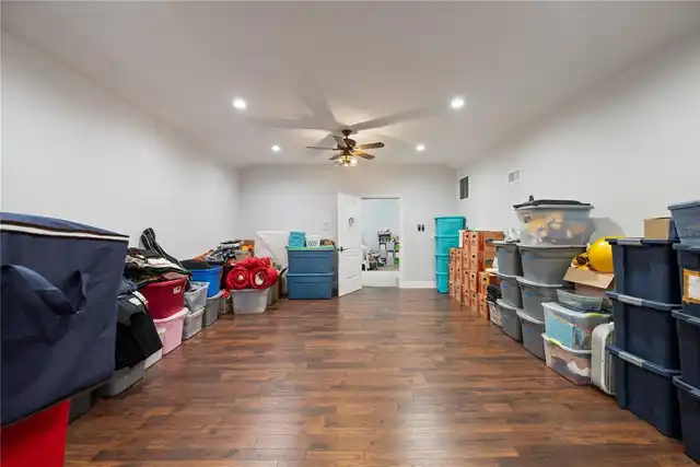 Listing Photo 29