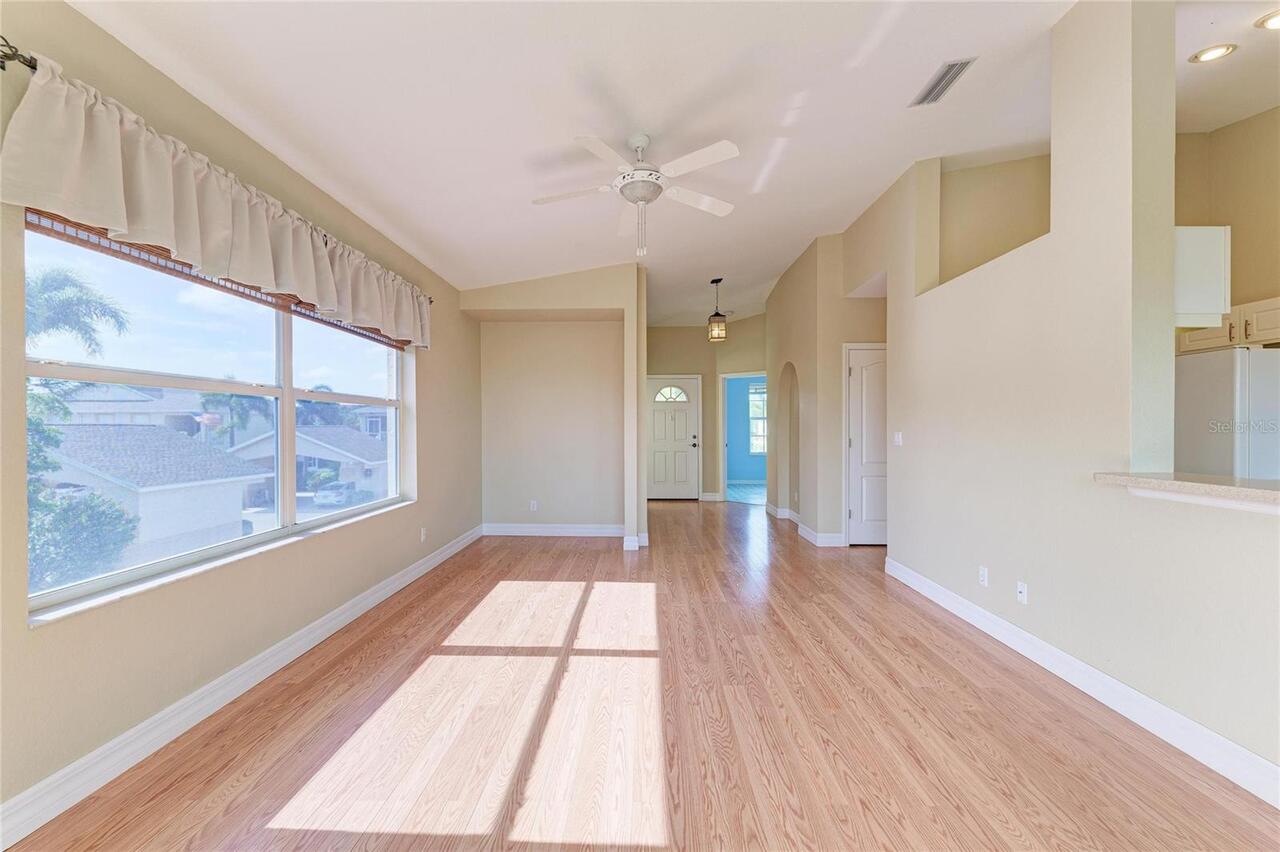 Listing Photo 15