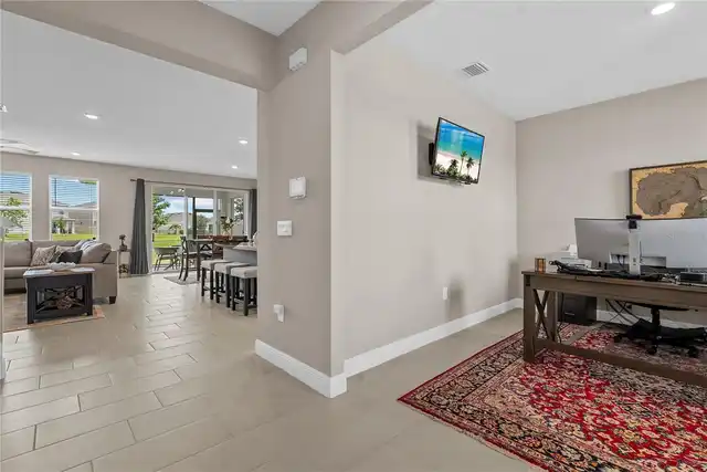 Listing Photo 7
