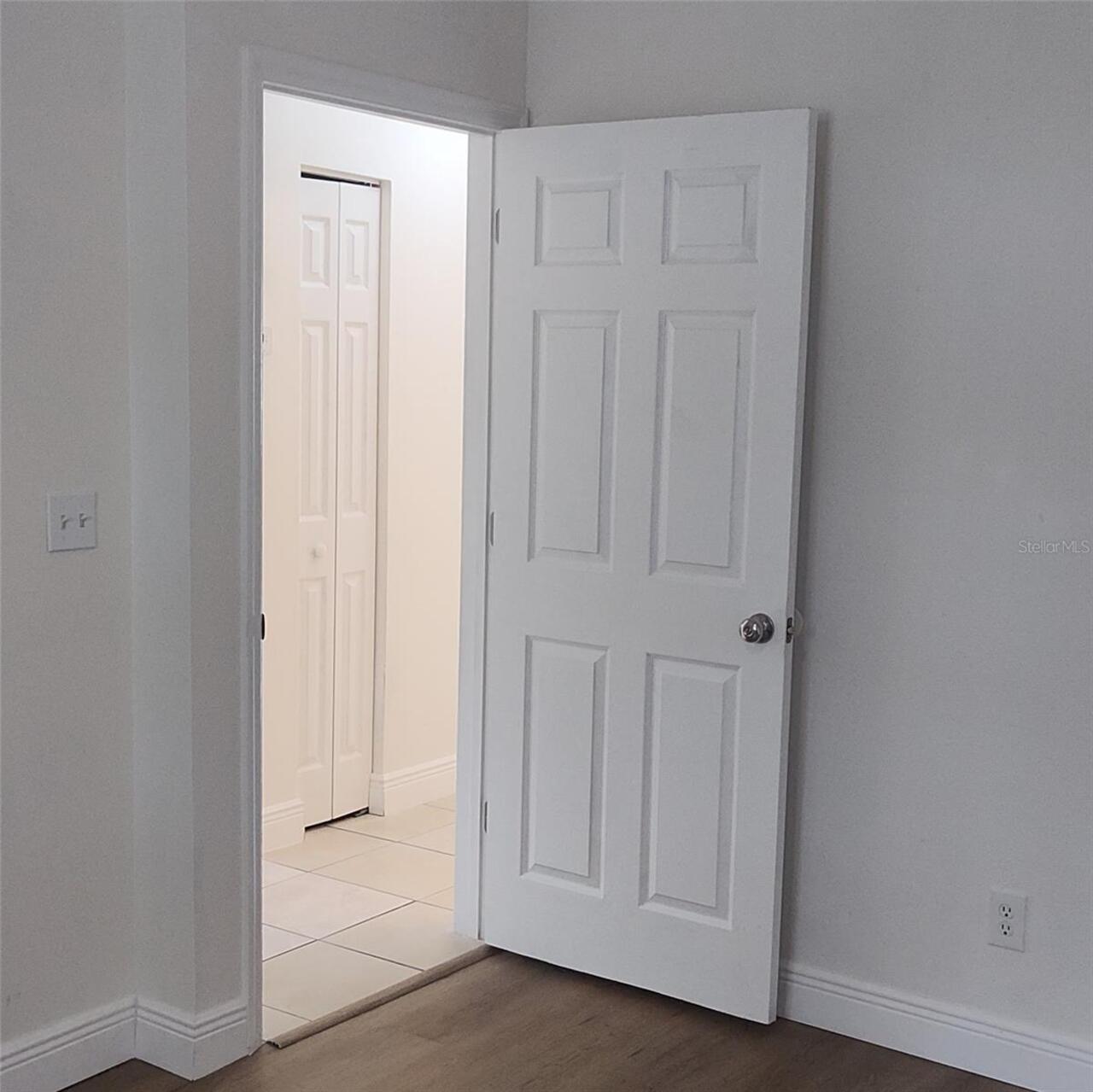 Listing Photo 12