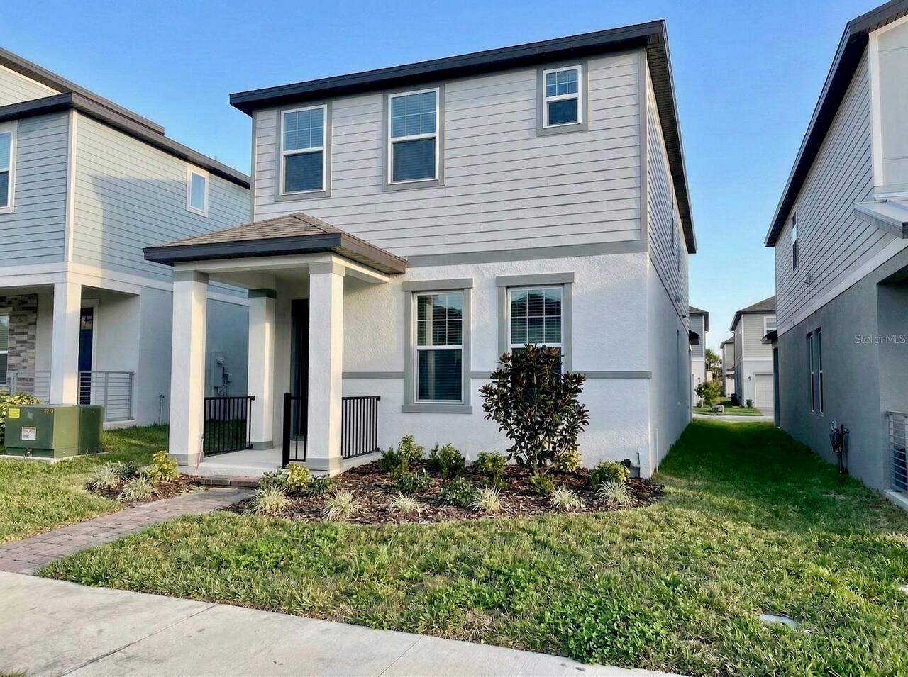 4BR, Residential Lease, 2BA, $3,150
Read More