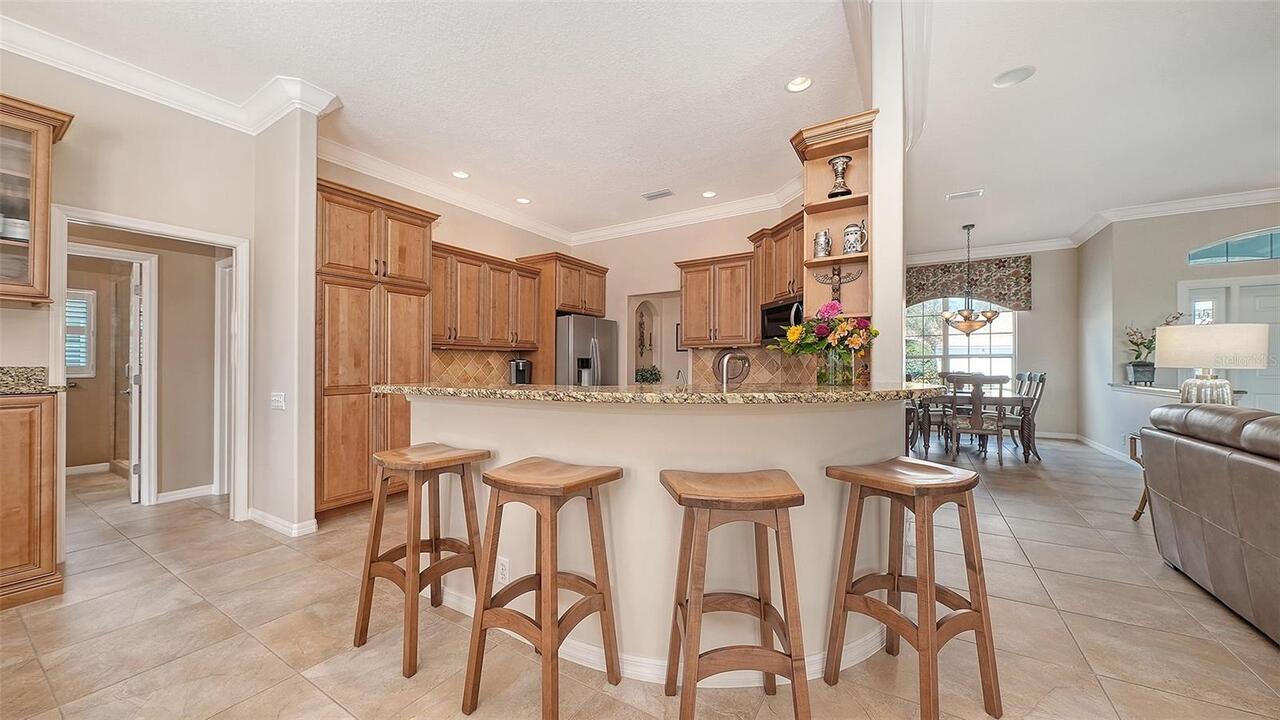 Listing Photo 12