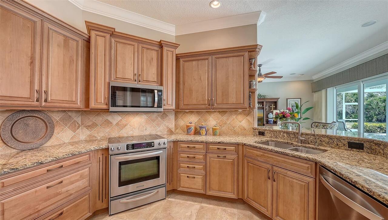 Listing Photo 15