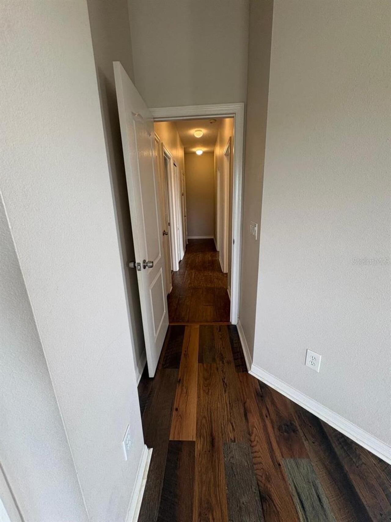 Listing Photo 17