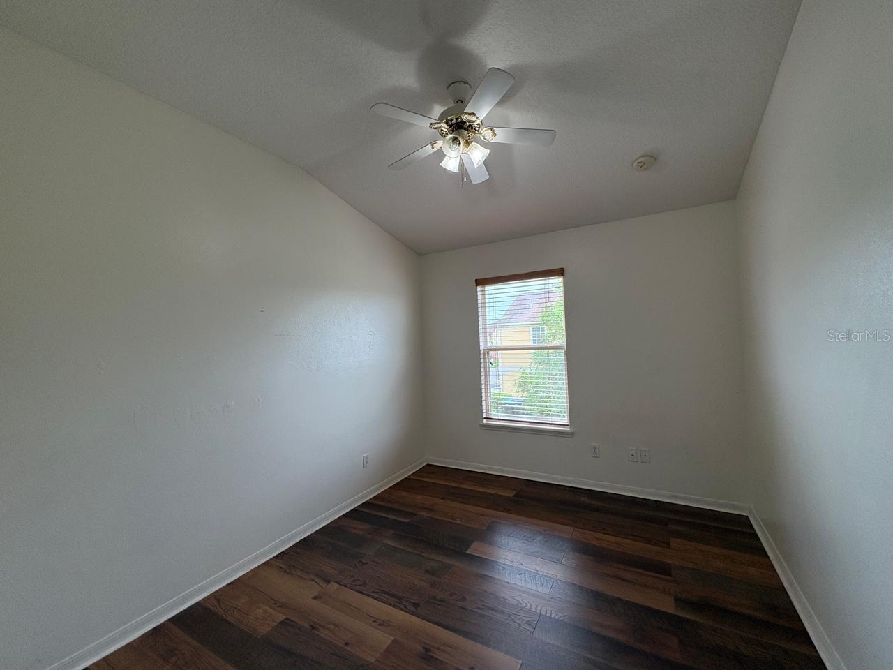 Listing Photo 20