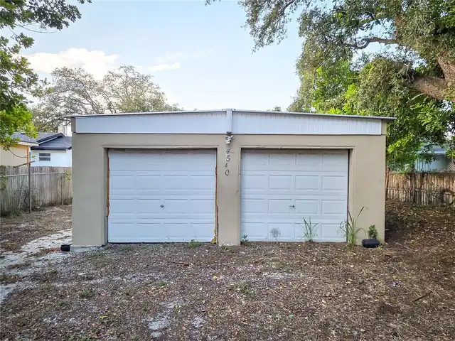 Listing Photo 17
