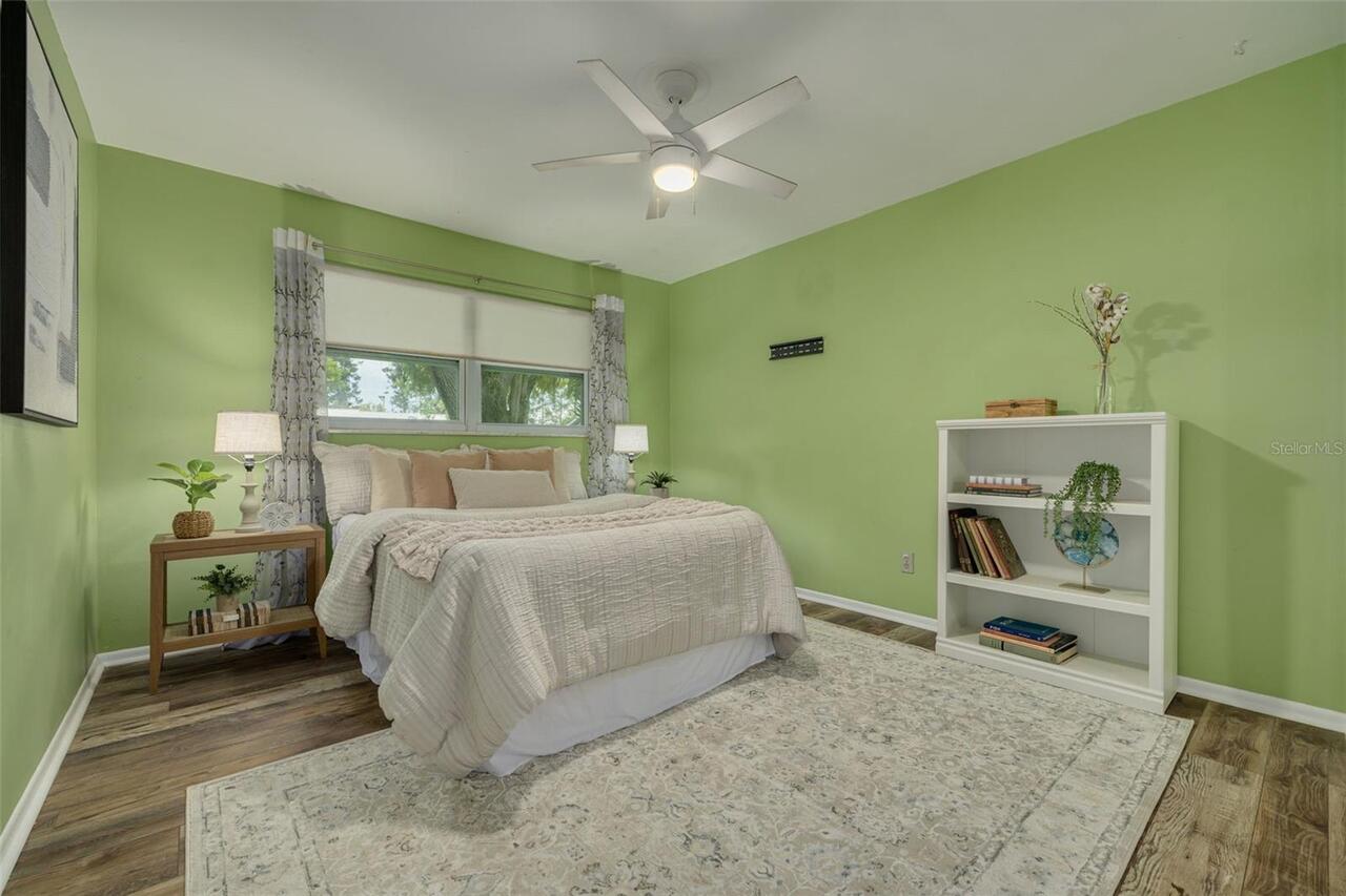 Listing Photo 22