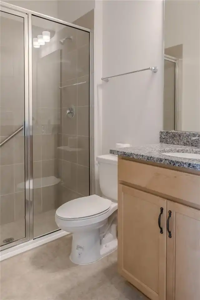 Listing Photo 10