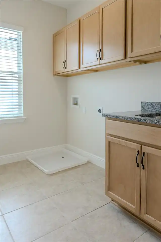 Listing Photo 24