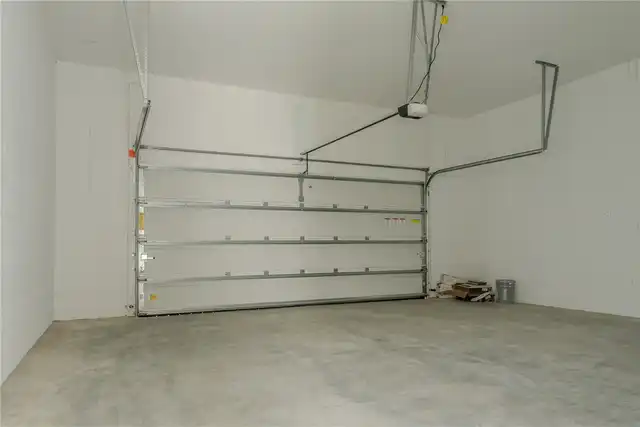 Listing Photo 32