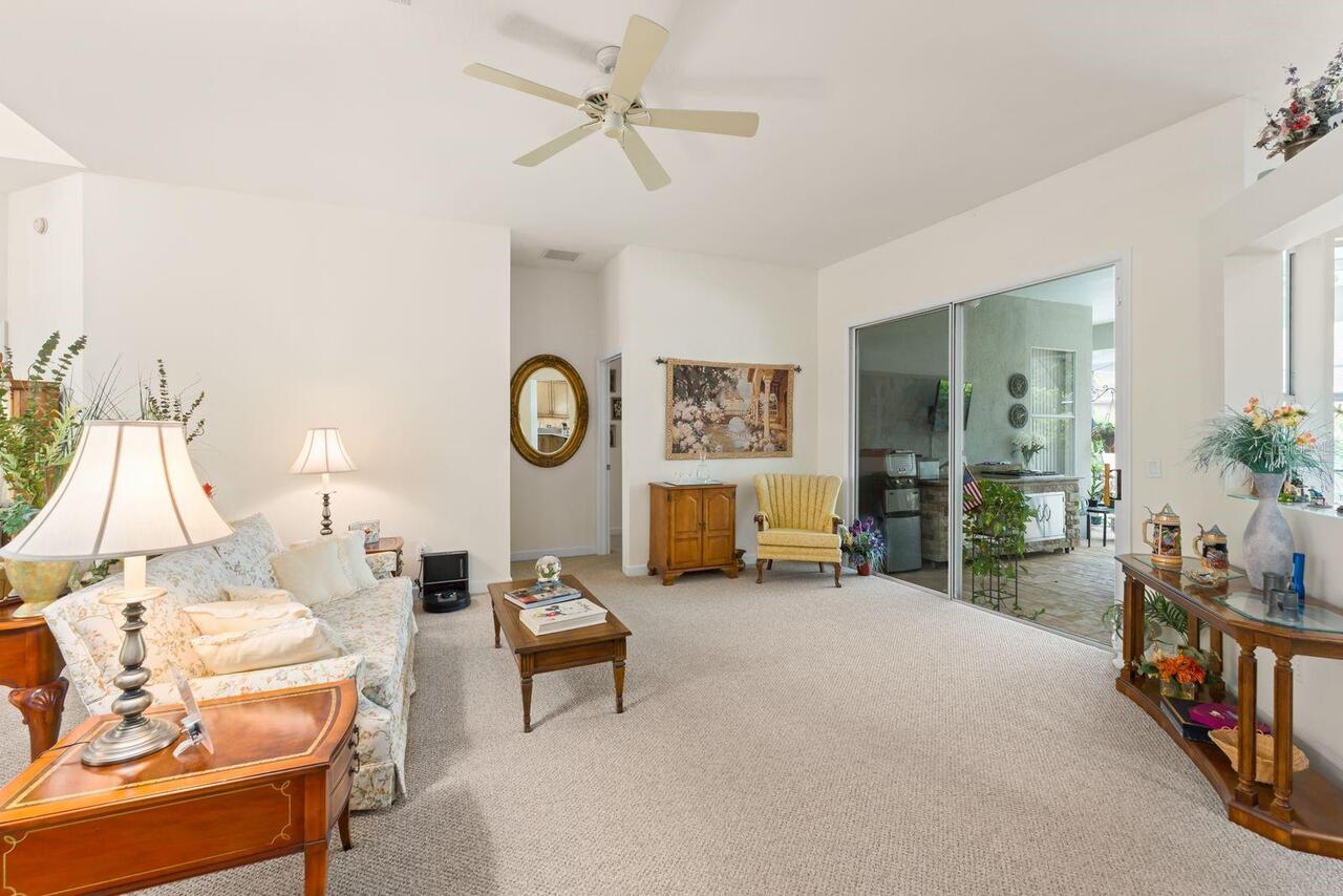 Listing Photo 7
