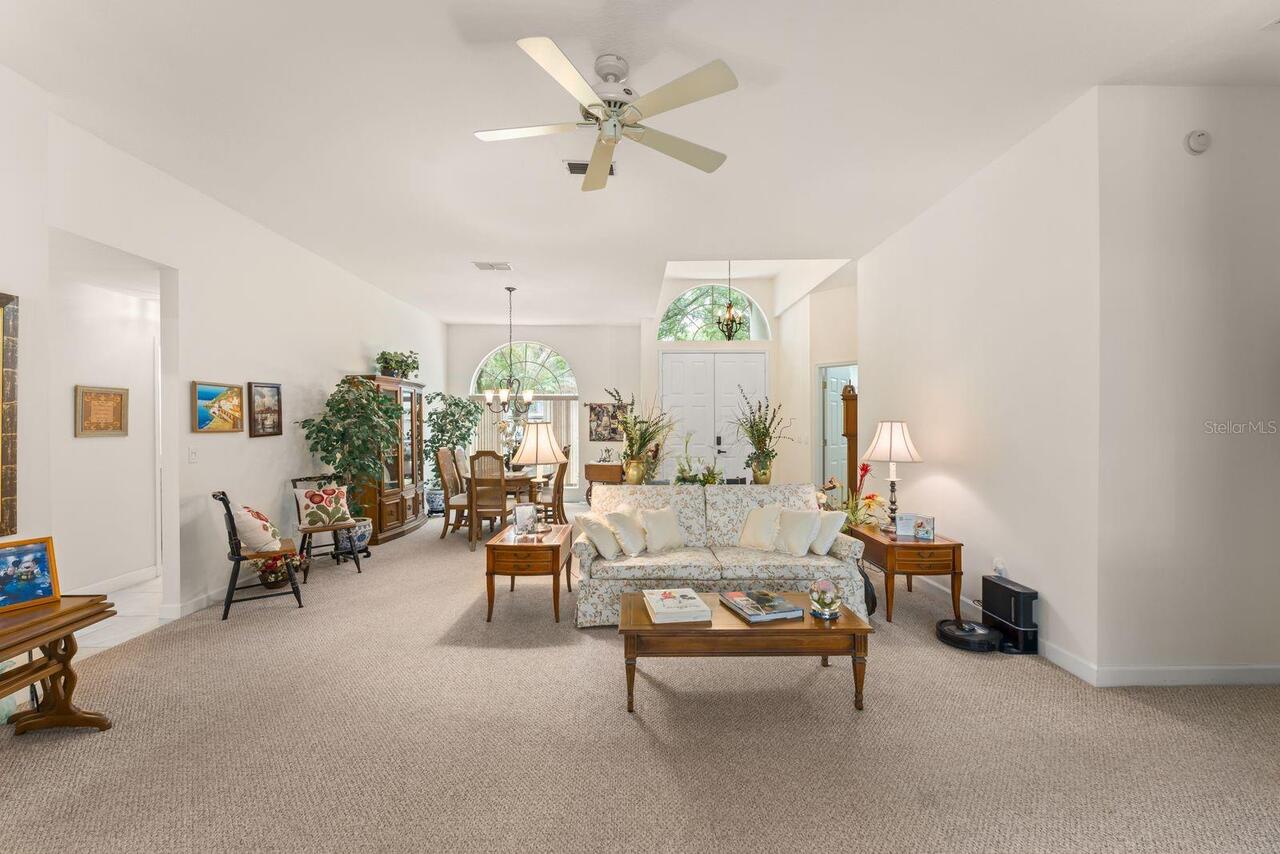 Listing Photo 8
