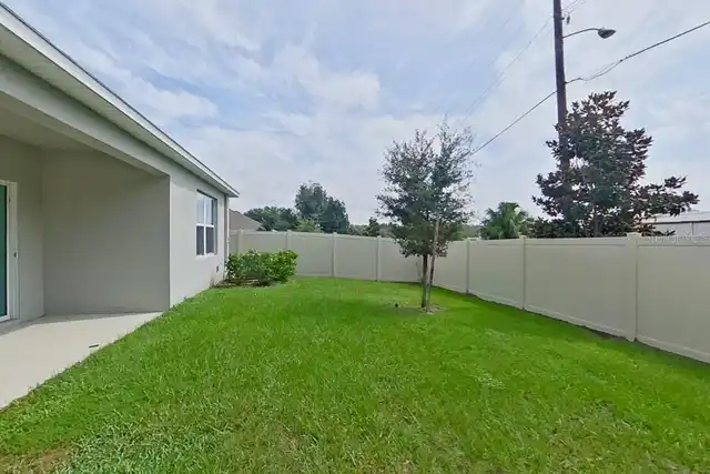 Listing Photo 19