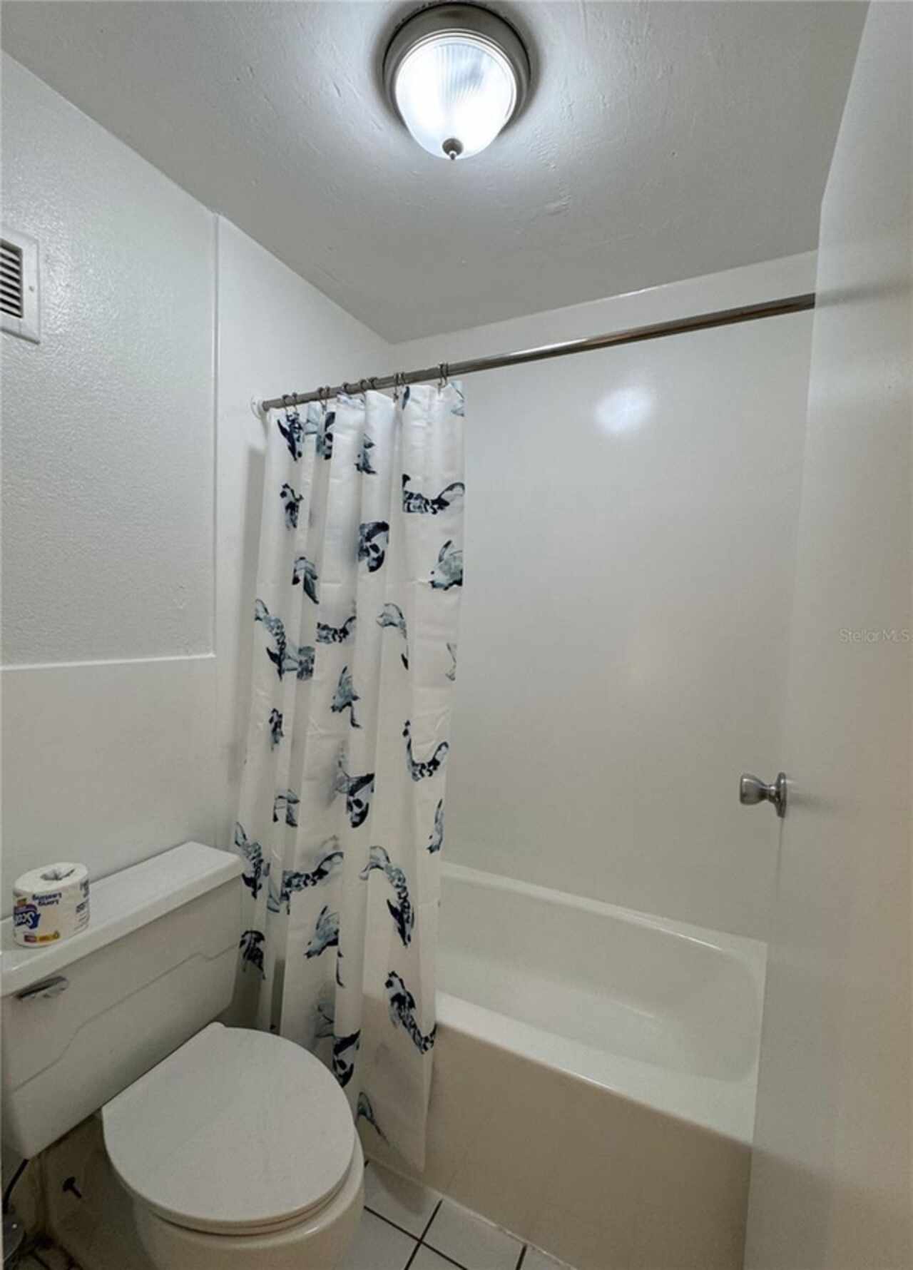 Listing Photo 7