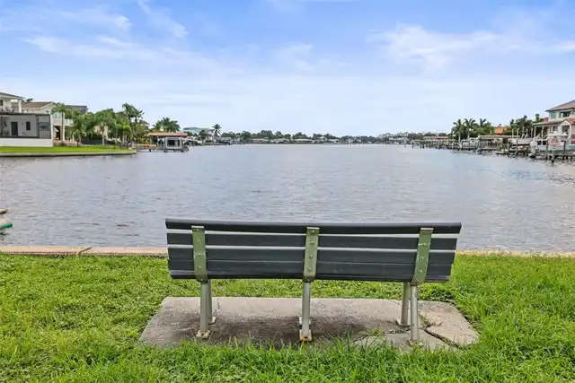 Listing Photo 37