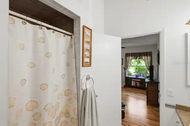 Listing Photo 23