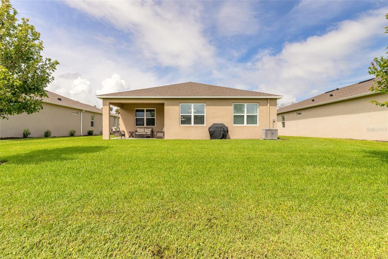 Listing Photo 9
