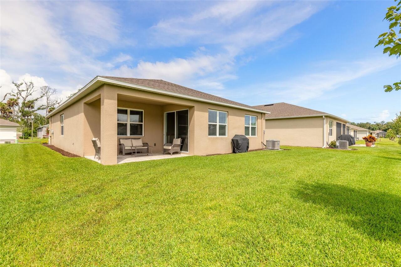 Listing Photo 10