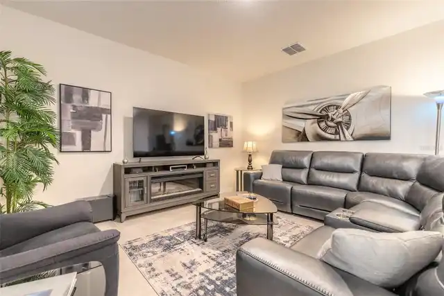 Listing Photo 26