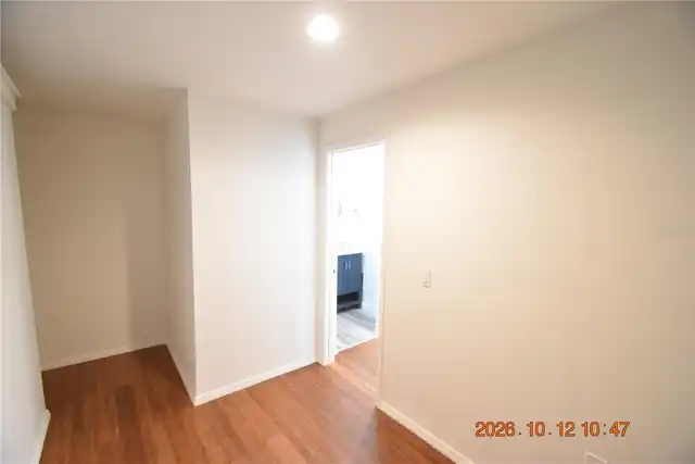 Listing Photo 14