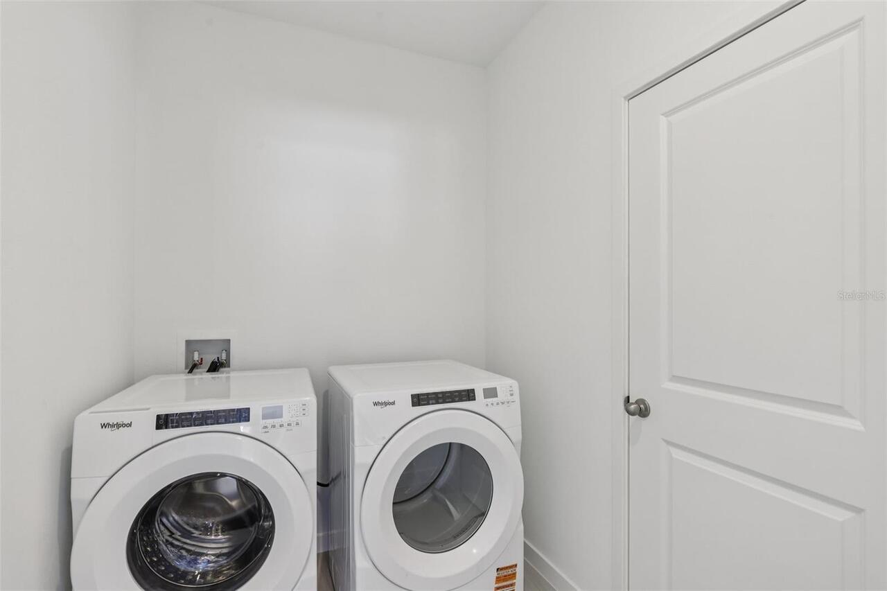 Listing Photo 14