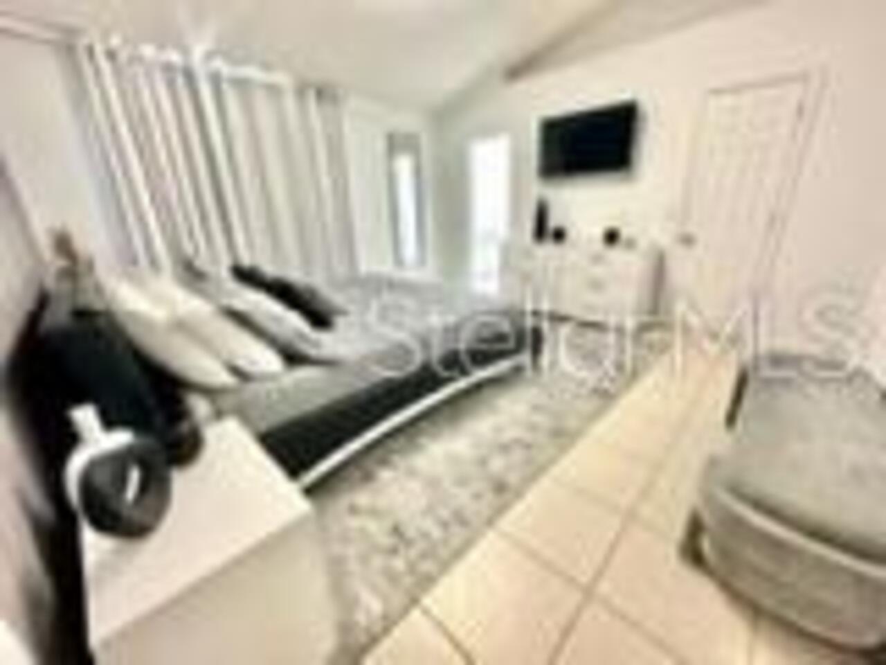 Listing Photo 24