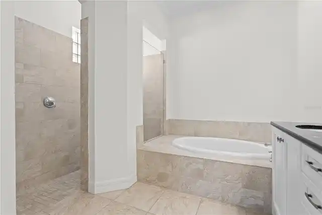 Listing Photo 32
