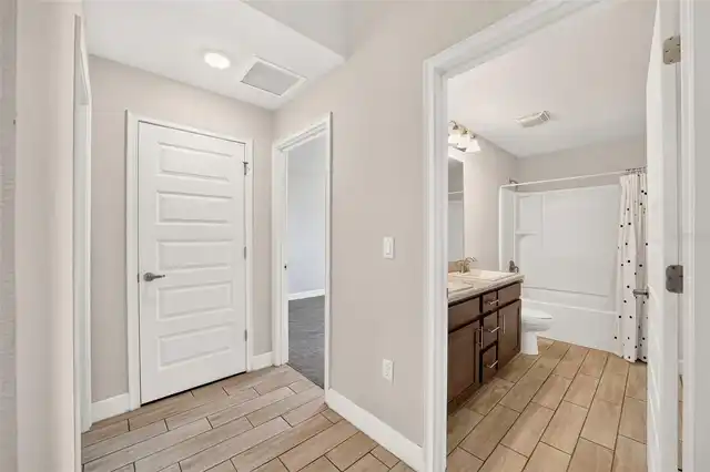 Listing Photo 52
