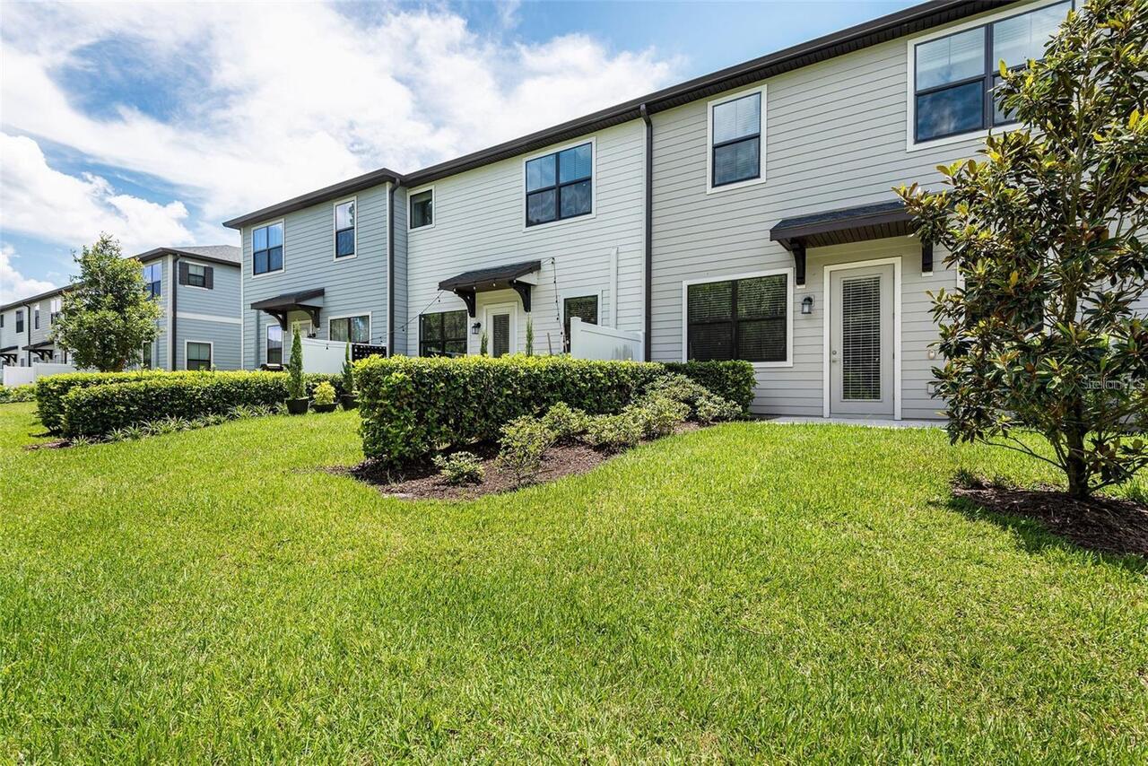 Listing Photo 17