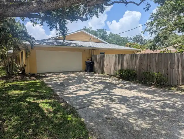 Listing Photo 43
