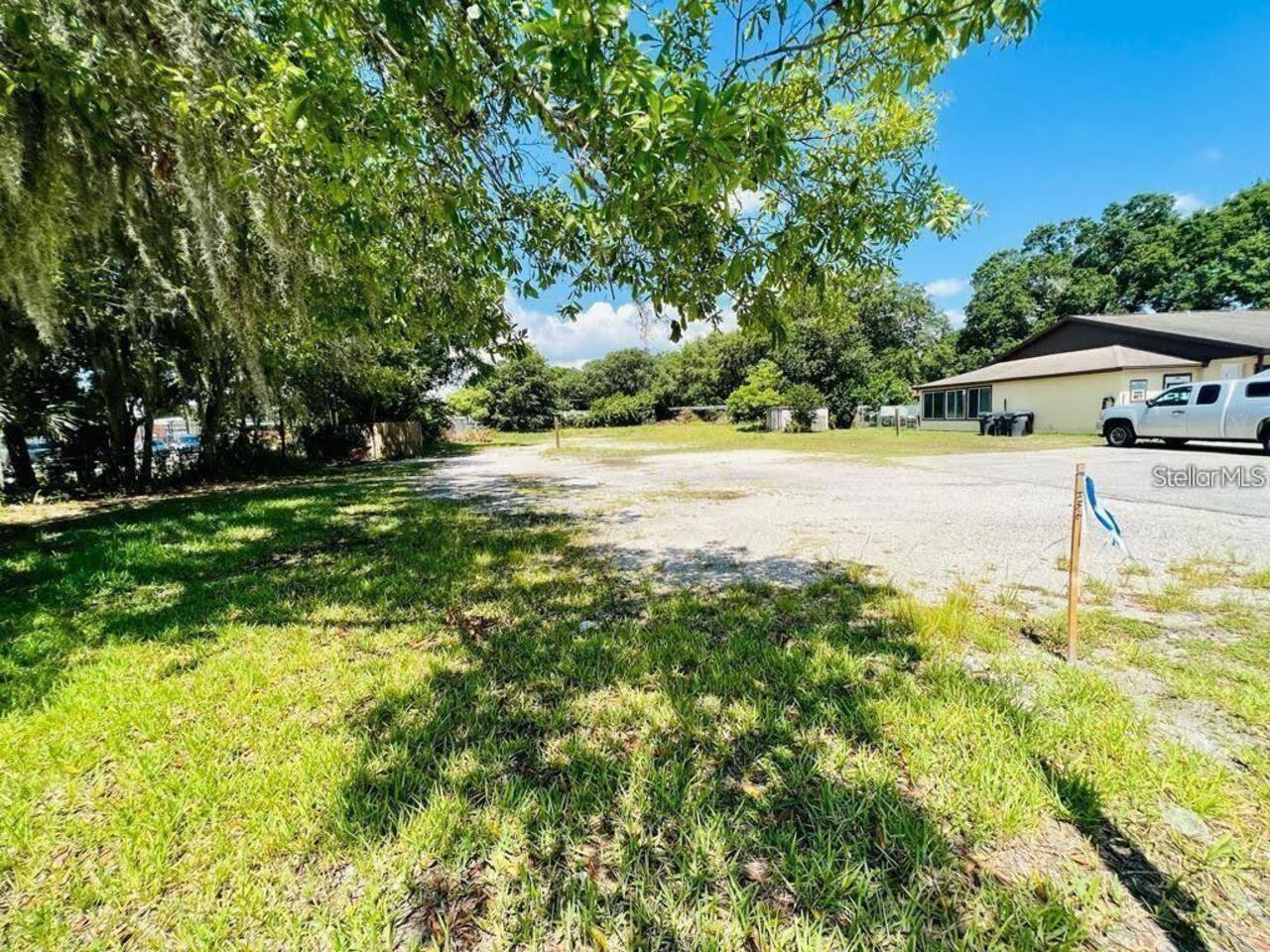 Listing Photo 11