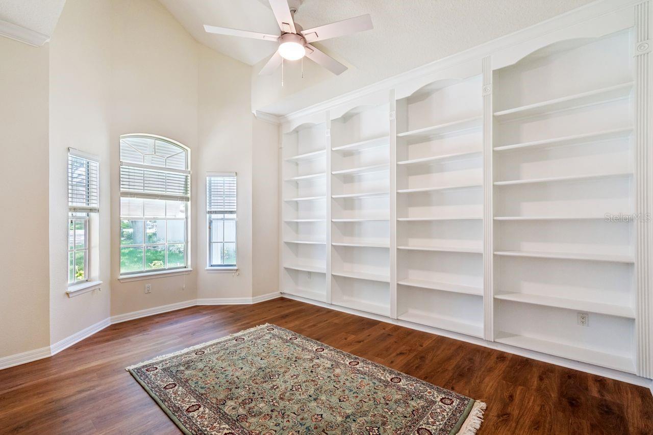 Listing Photo 17