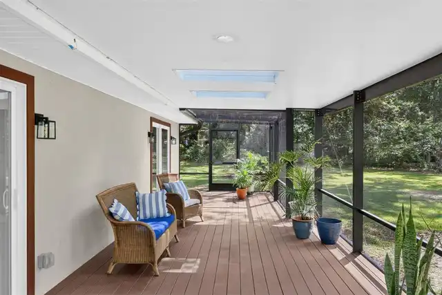 Listing Photo 19